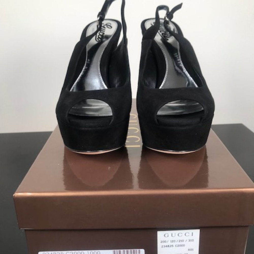 Gucci Suede Wedge, PeepToe, Slingback Black